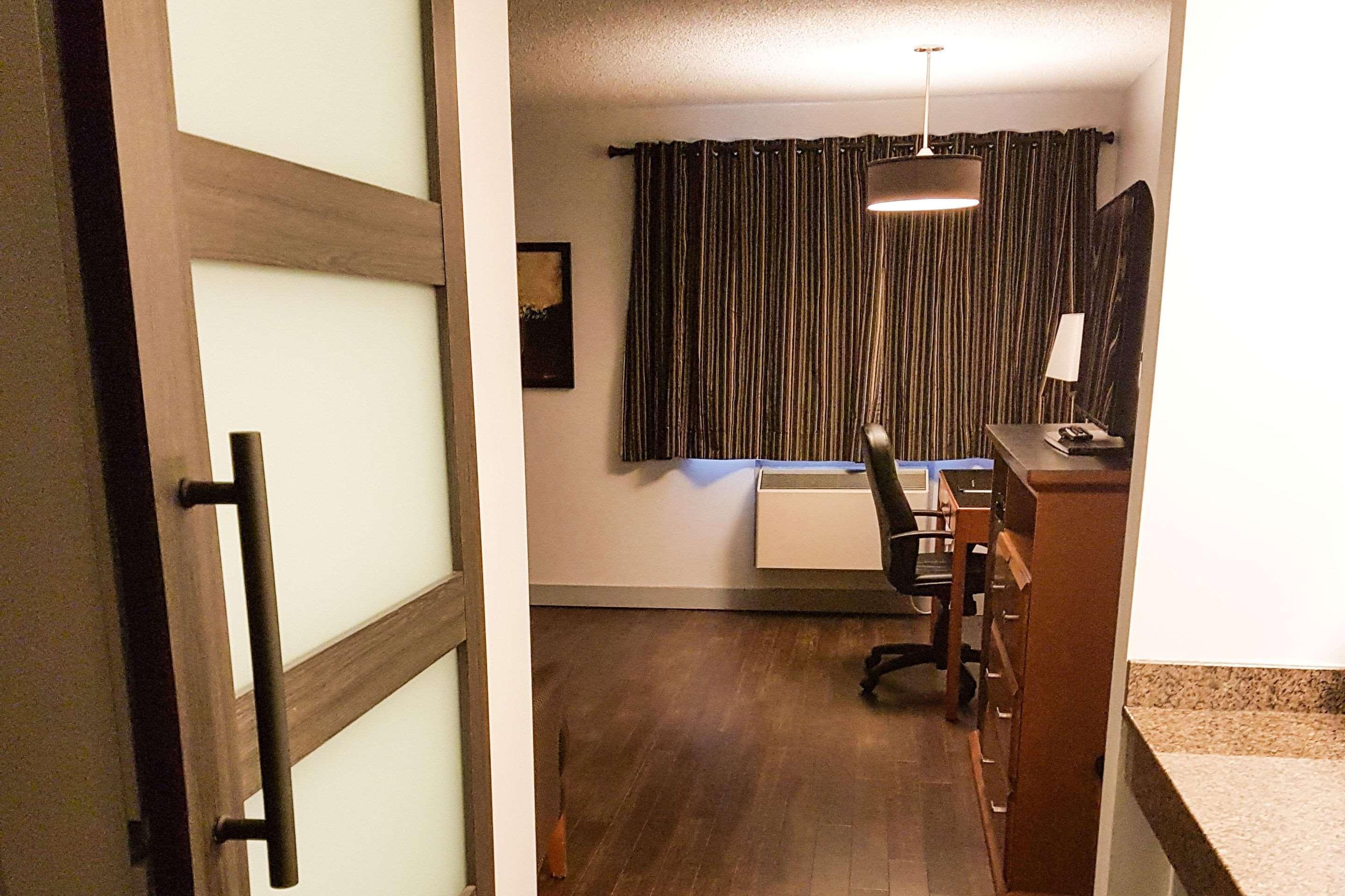 Quality Inn West Edmonton Exterior foto